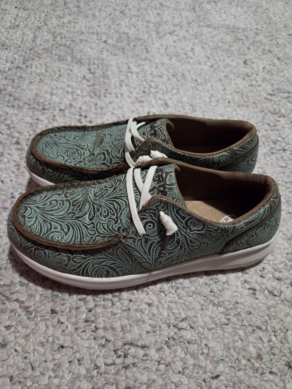Ariat Green Tooled Leather Casual Shoes - Picture 2 of 5